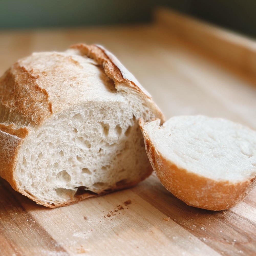 Pagariäri AORA - värske sai Elvas